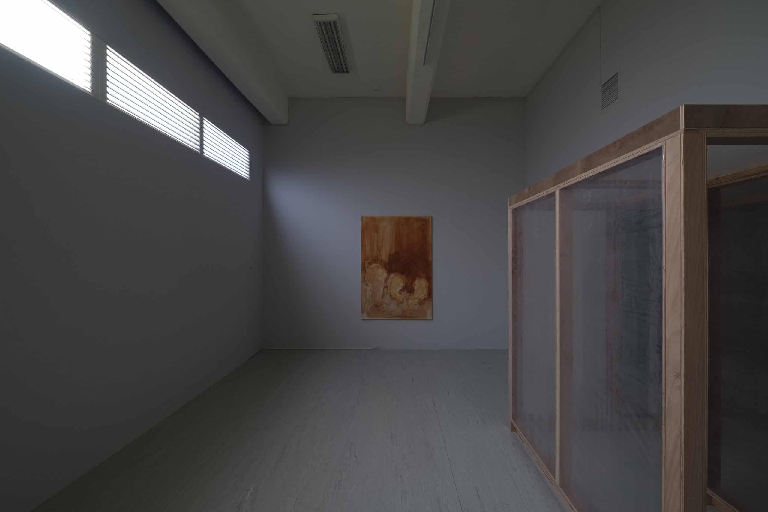 像是一個夜店的小便斗